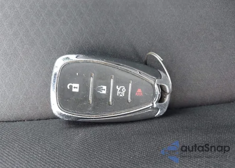 2018 Chevrolet Malibu Lt z USA, uszkodzony, nr VIN 1G1ZD5ST1JF236261